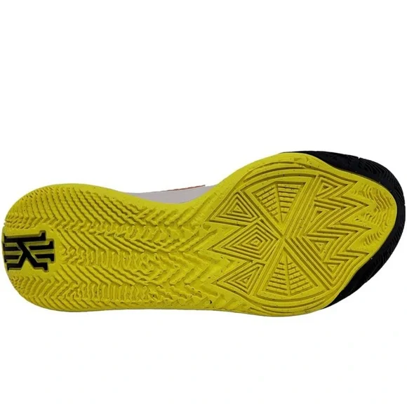 Nike Kyrie Flytrap 6 Basketball Shoes size - Picture 8 of 9